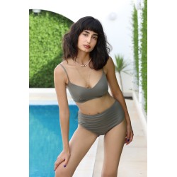 Bikini Jolie