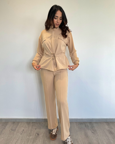 TENUE MAYA