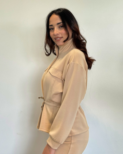 TENUE MAYA