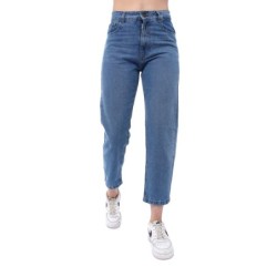 jean mom fit